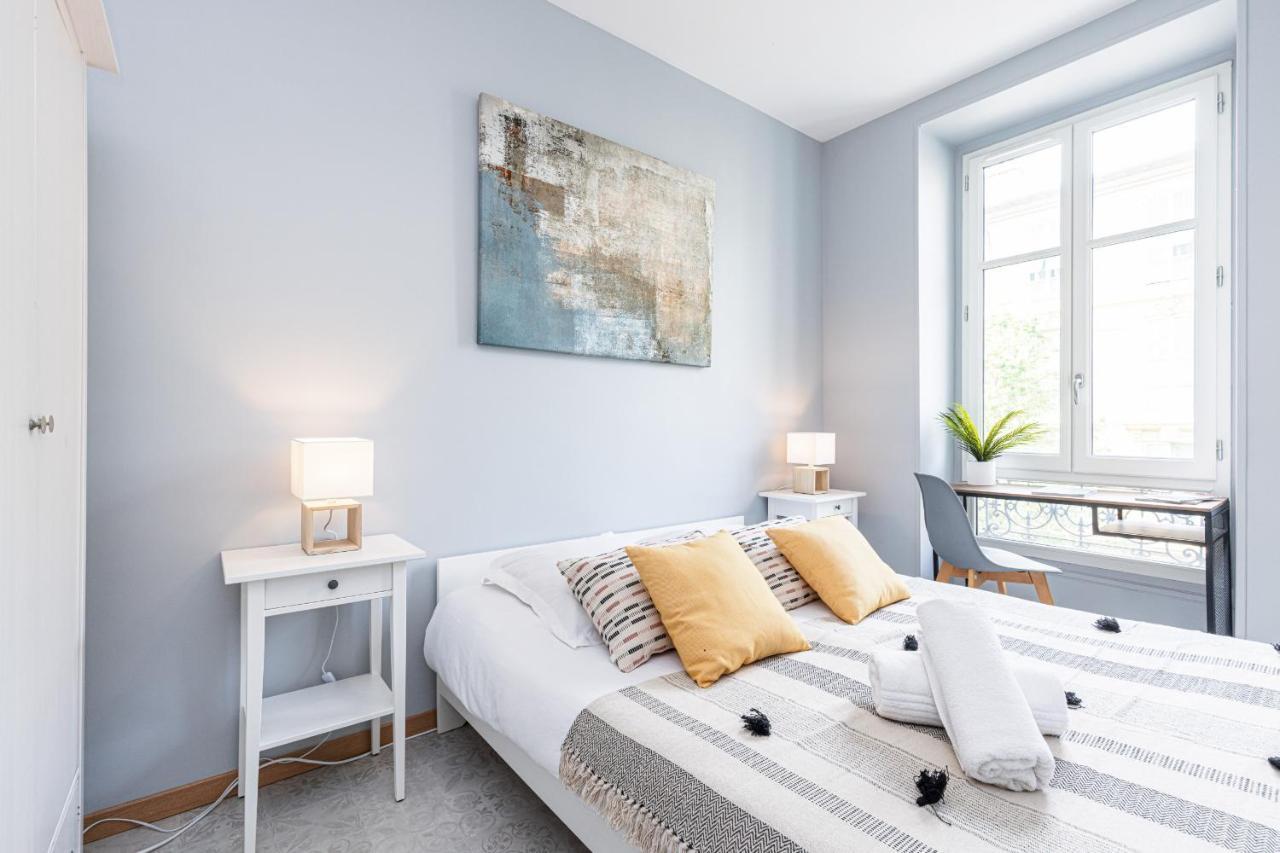 Large 3 Bdr Center Leilighet Nice